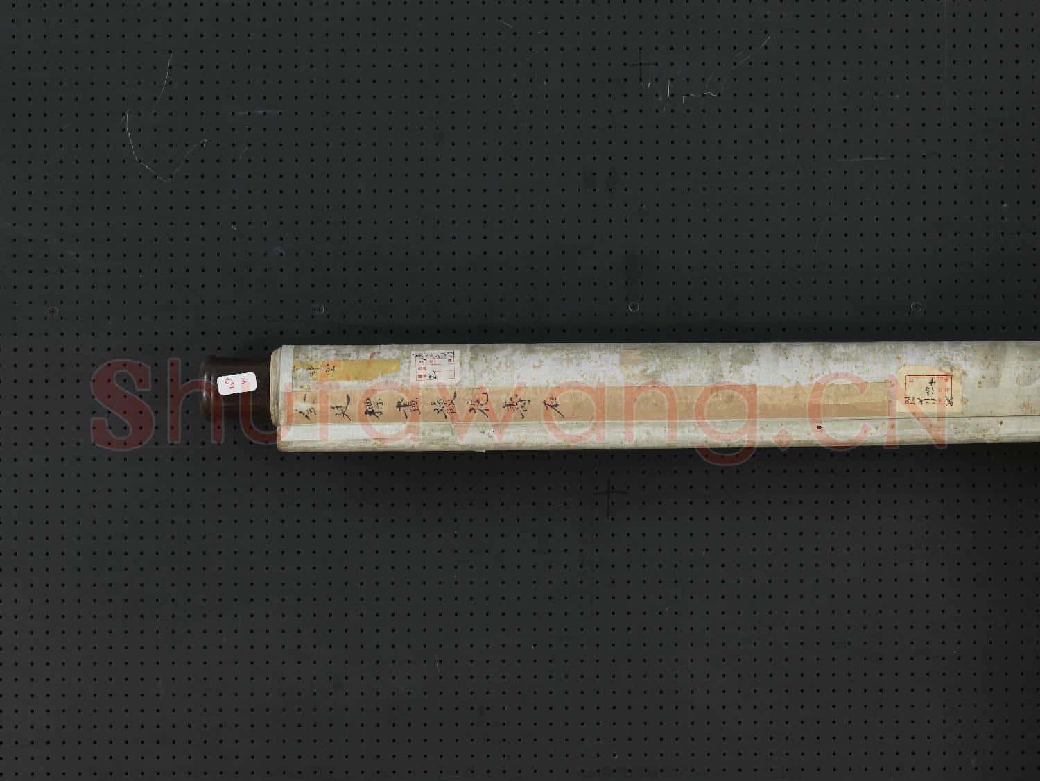 清金廷標畫萱花壽石 軸