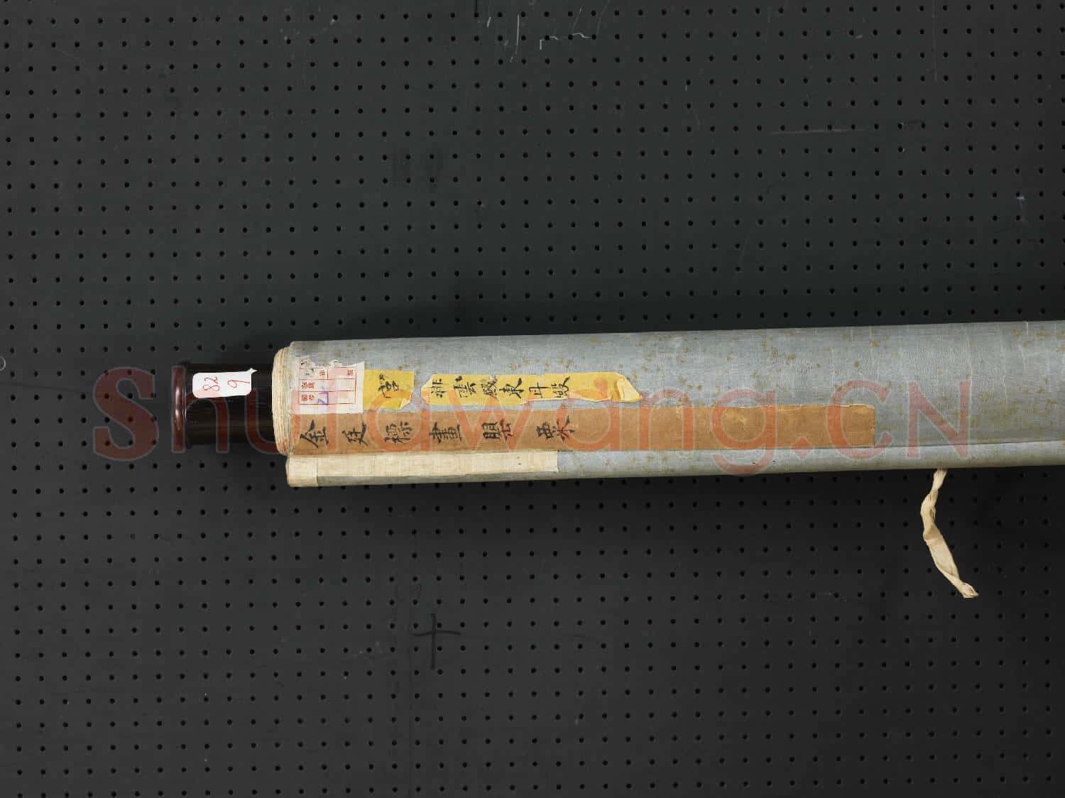 清金廷標畫罌粟 軸