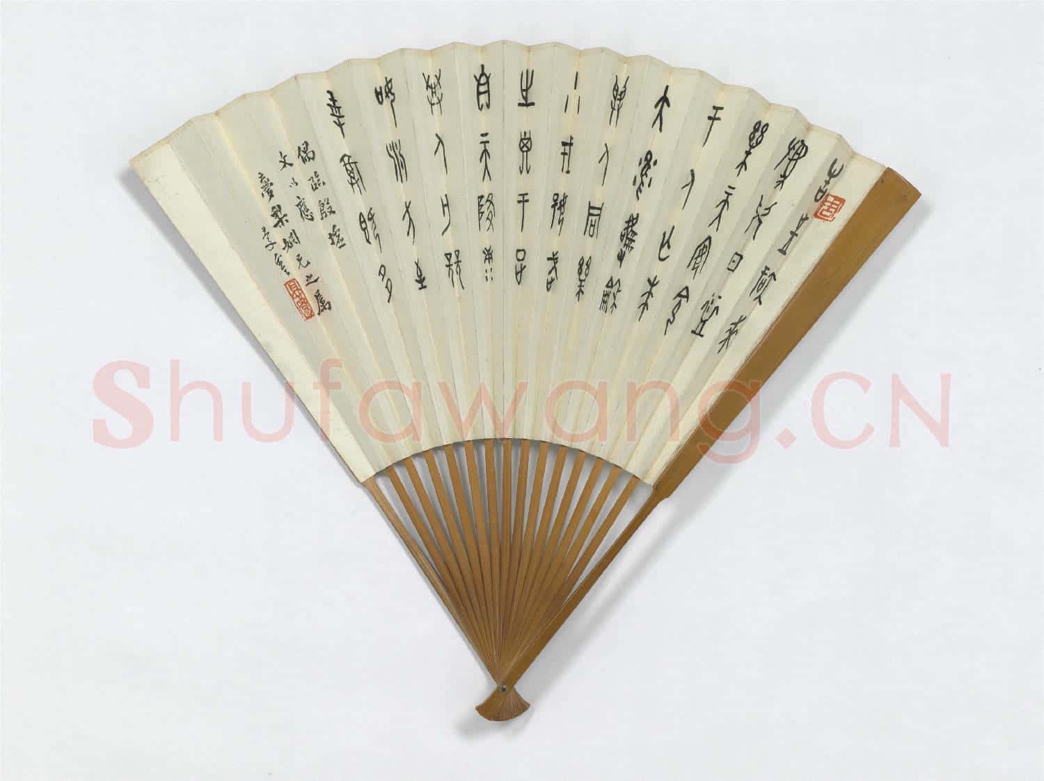 民國李雲篆書臨殷墟文吳衡山水 成扇