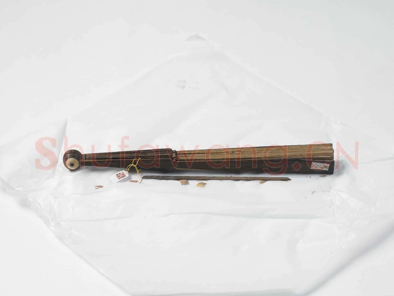 摺扇 成扇