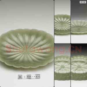 公元17-18世纪 玉花式盘