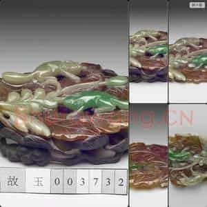 清 翡翠松鼠葡萄