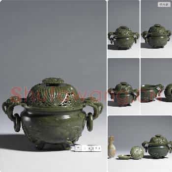 清 玉雕花双耳炉