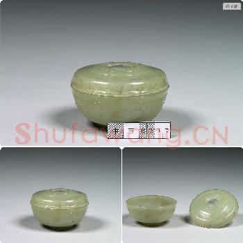 清 玉乳丁圆盒